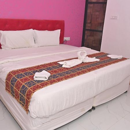 Hotel Apni Haveli Udajpur Zewnętrze zdjęcie
