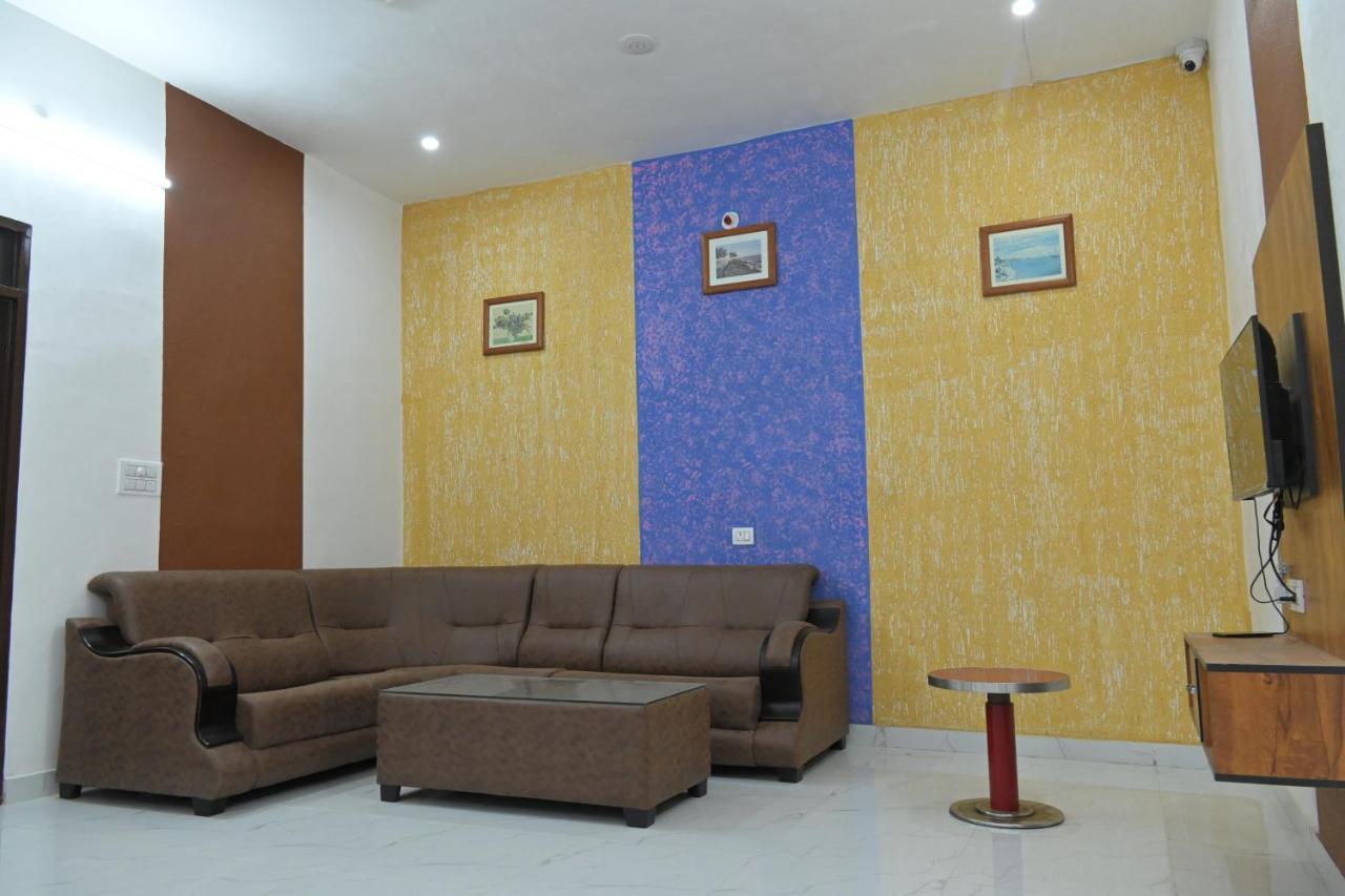 Hotel Apni Haveli Udajpur Zewnętrze zdjęcie