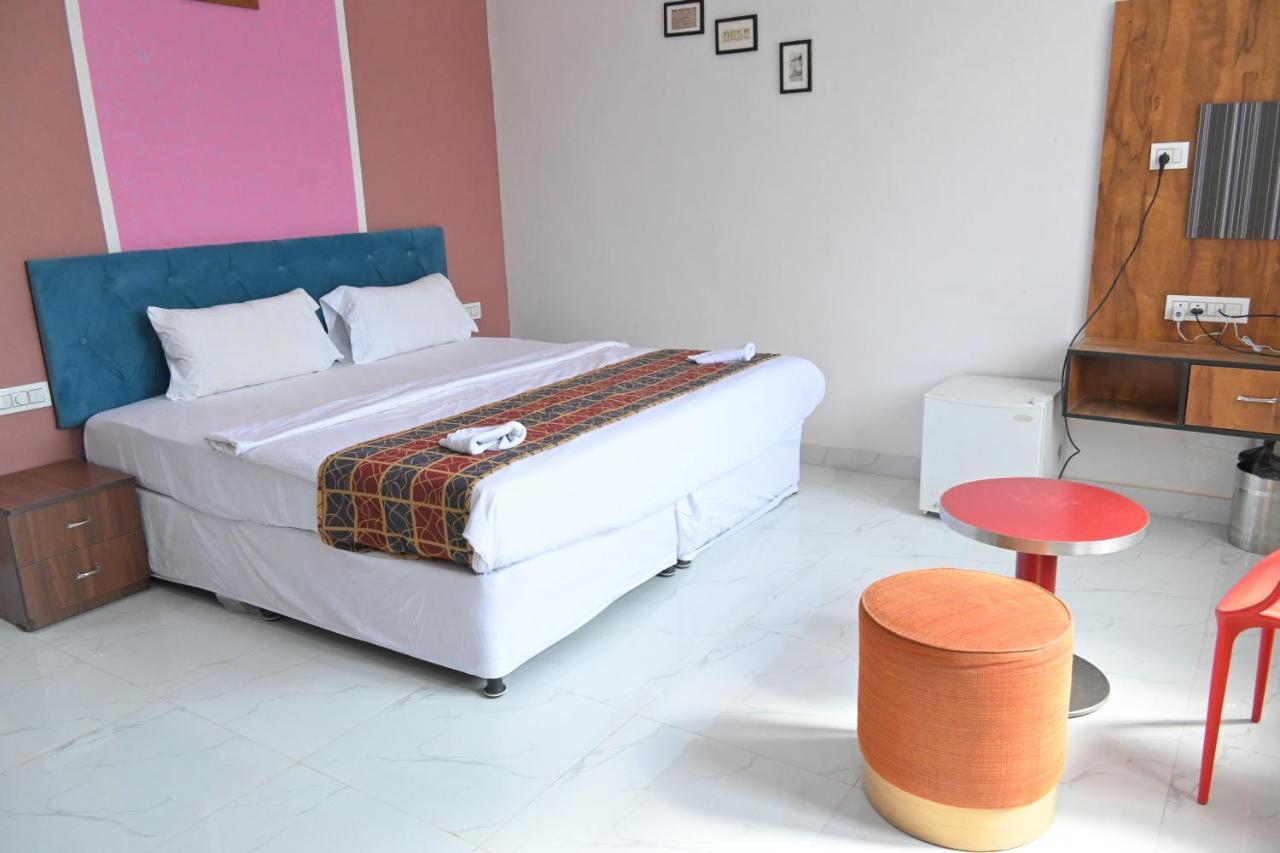 Hotel Apni Haveli Udajpur Zewnętrze zdjęcie